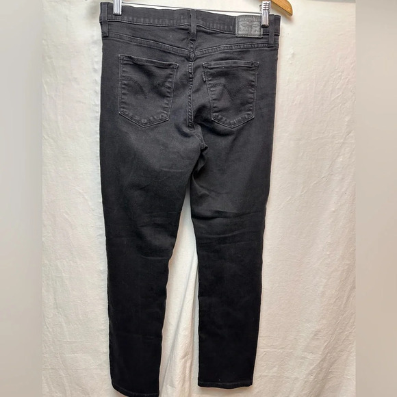 Levi's 312 Shaping Slim Jean sz 30 - Picture 3 of 6